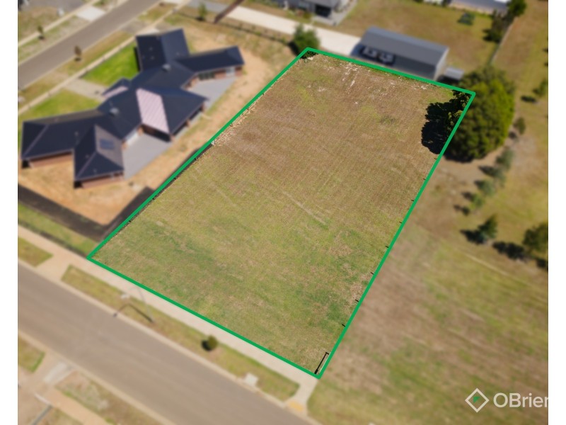 24 Members Drive, Drouin VIC 3818