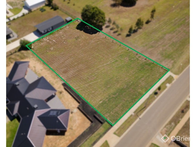 24 Members Drive, Drouin VIC 3818