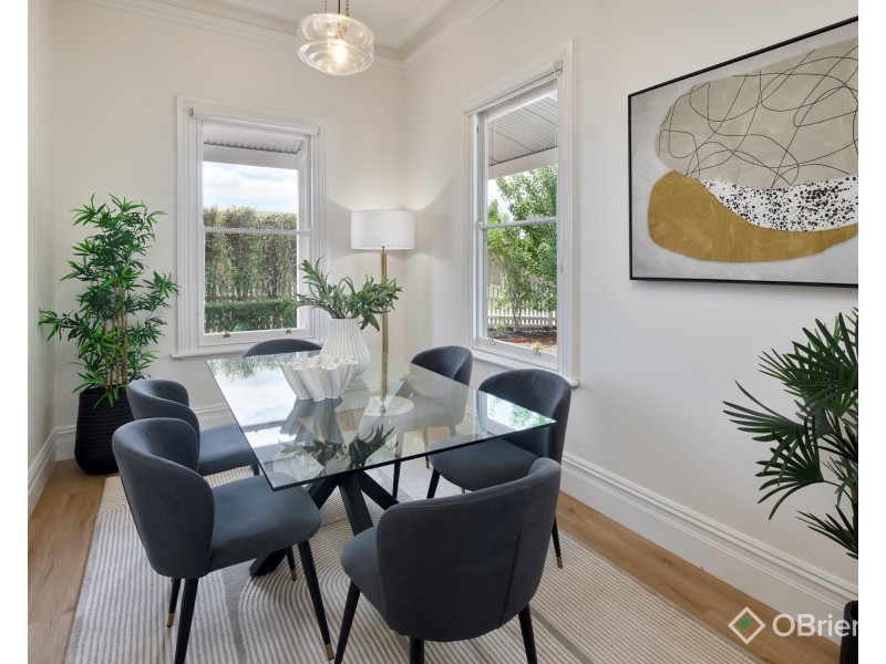 1 Charlwood Court, Drouin VIC 3818