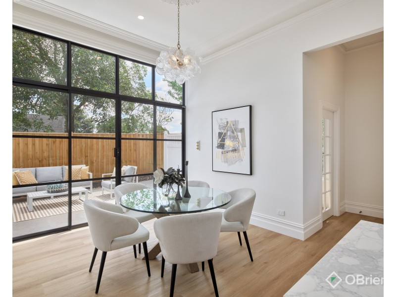 1 Charlwood Court, Drouin VIC 3818