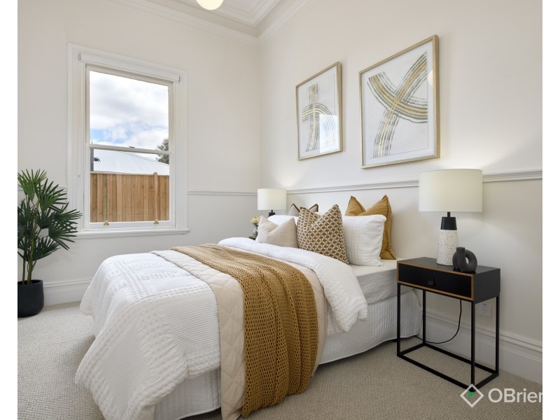 1 Charlwood Court, Drouin VIC 3818