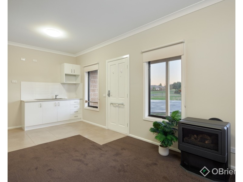 17 Drovers Close, Drouin VIC 3818