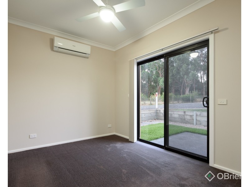 17 Drovers Close, Drouin VIC 3818