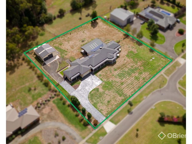 17 Drovers Close, Drouin VIC 3818