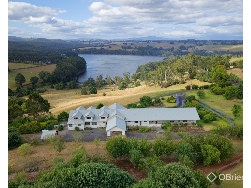 62 Palmer Road, Jindivick VIC 3818