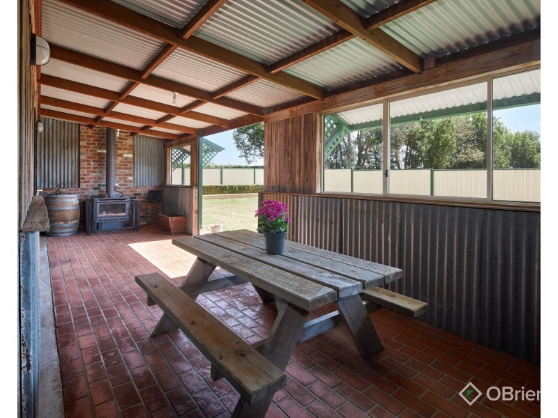 5 Drummond Street, Nilma VIC 3821