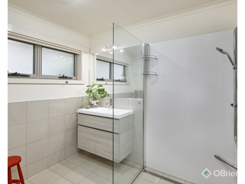 5 Hillandale Road, Warragul VIC 3820