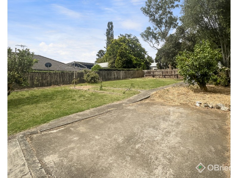 10 Koroit Street, Warragul VIC 3820