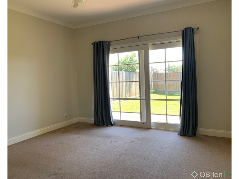 35 Princes Highway, Trafalgar VIC 3824