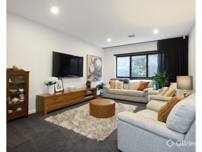 39 Blackman Drive, Warragul VIC 3820