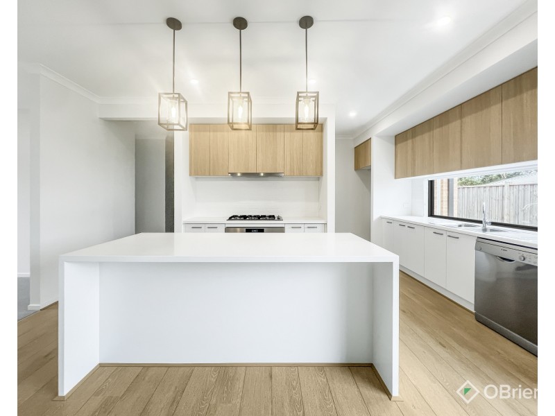 20 Royston Avenue, Warragul VIC 3820