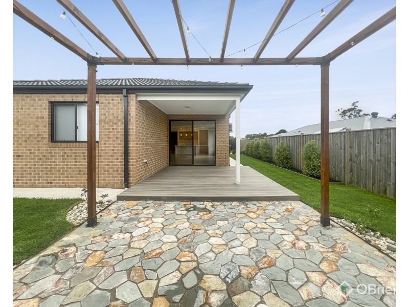 20 Royston Avenue, Warragul VIC 3820