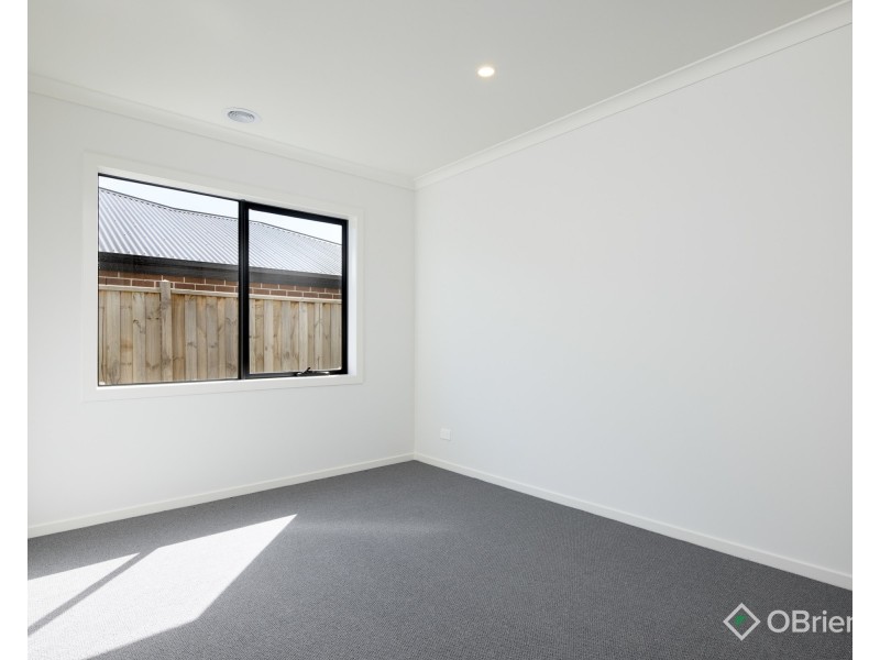 43 Kurrajong Road, Warragul VIC 3820