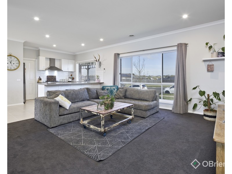 9 Highvale Rise, Warragul VIC 3820