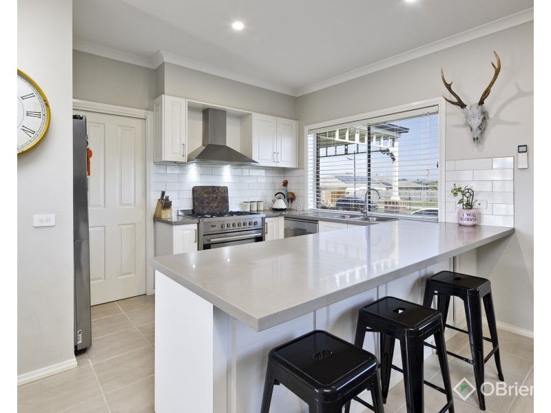 9 Highvale Rise, Warragul VIC 3820