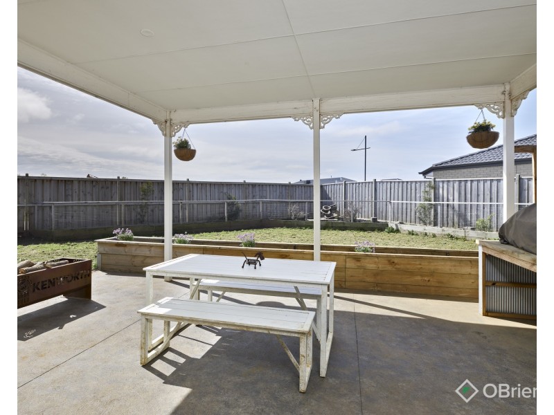 9 Highvale Rise, Warragul VIC 3820