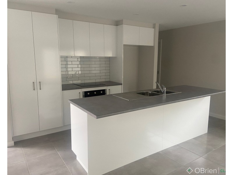 1/71 Bowen Street, Warragul VIC 3820