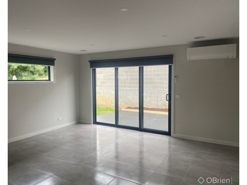 1/71 Bowen Street, Warragul VIC 3820