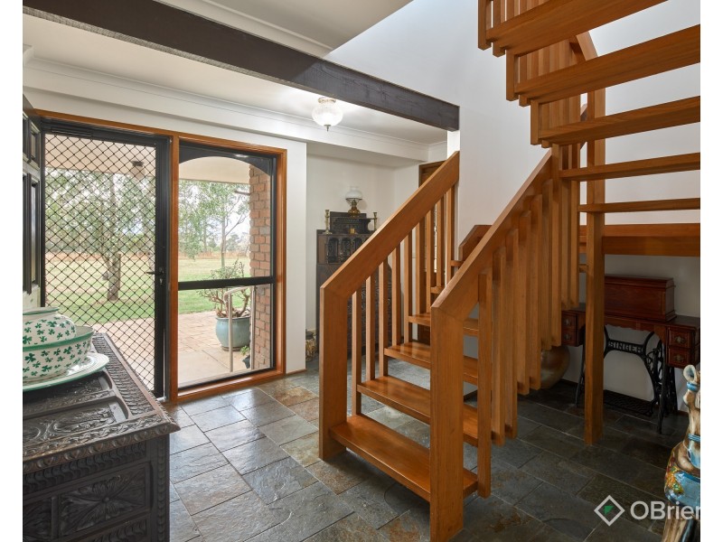 496 Main South Road, Drouin South VIC 3818