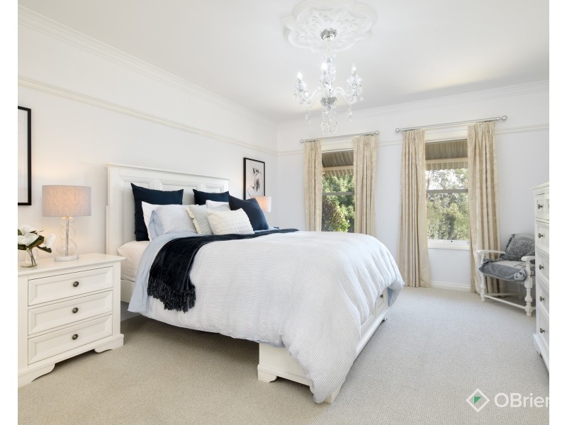 16 Patison Court, Drouin VIC 3818