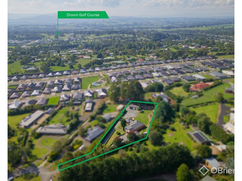 16 Patison Court, Drouin VIC 3818