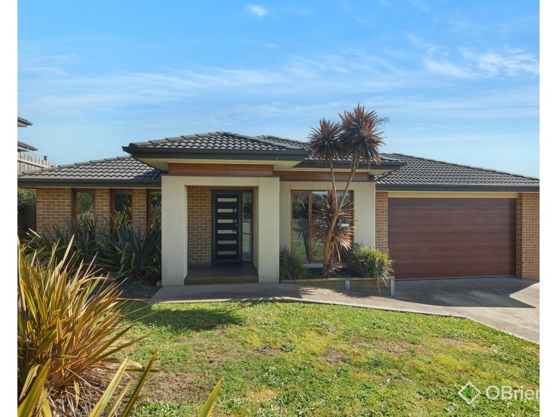 12 Paulan Court, Warragul VIC 3820