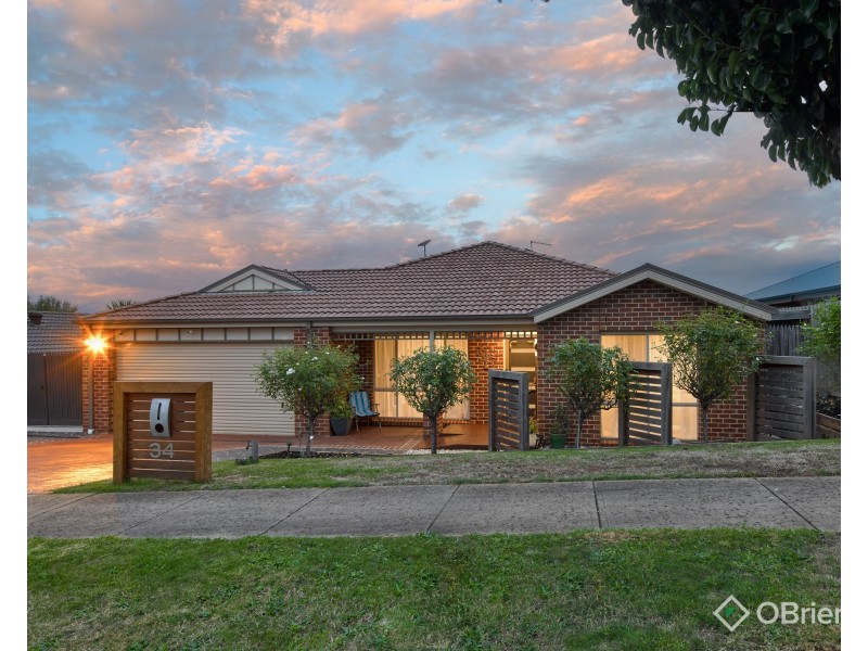 34 Kensington Square, Drouin VIC 3818
