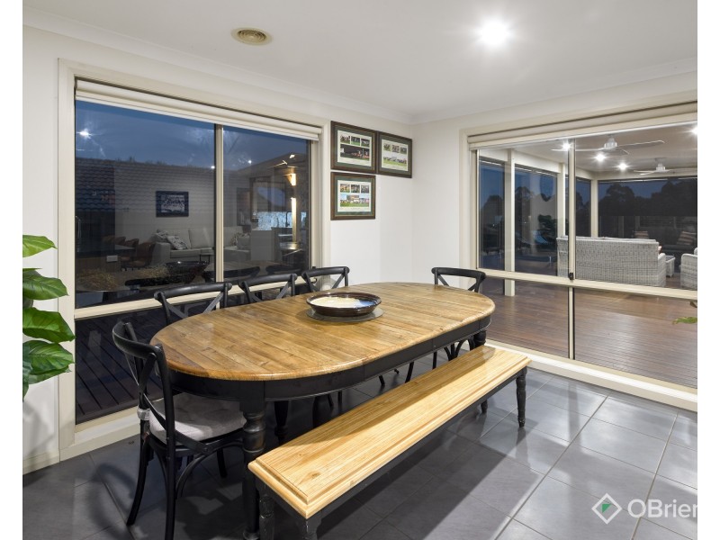 34 Kensington Square, Drouin VIC 3818