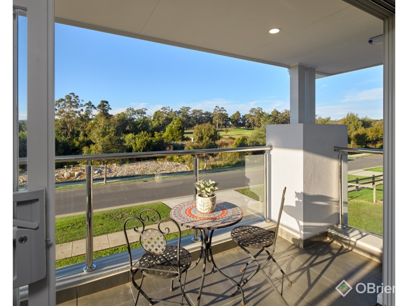 30 Kingston Heath Drive, Drouin VIC 3818