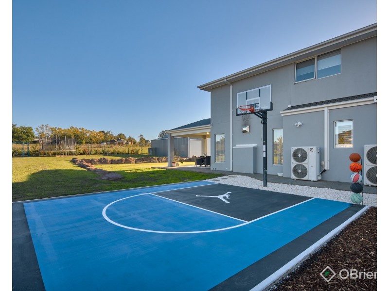 30 Kingston Heath Drive, Drouin VIC 3818