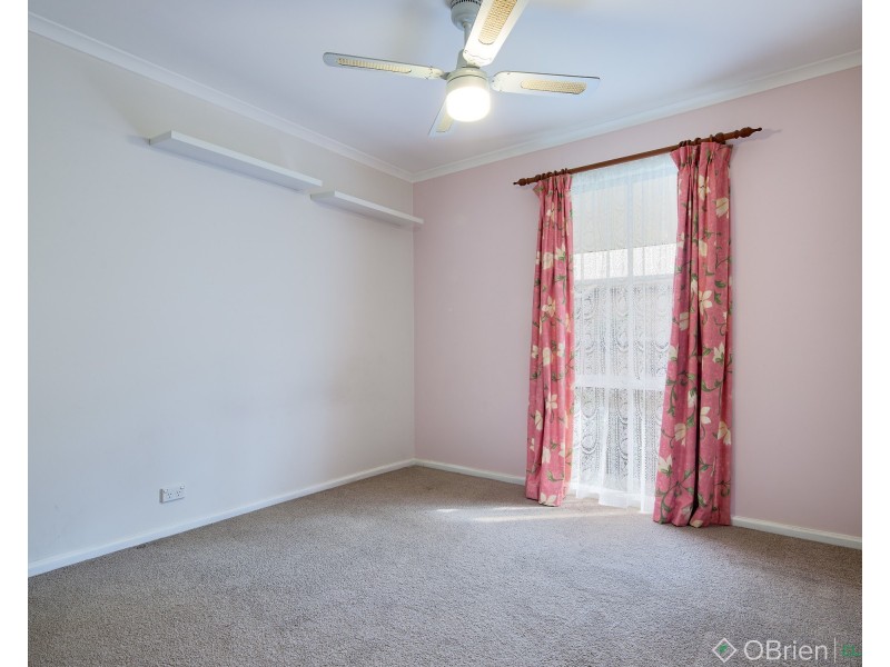 4 Fenton Street, Warragul VIC 3820