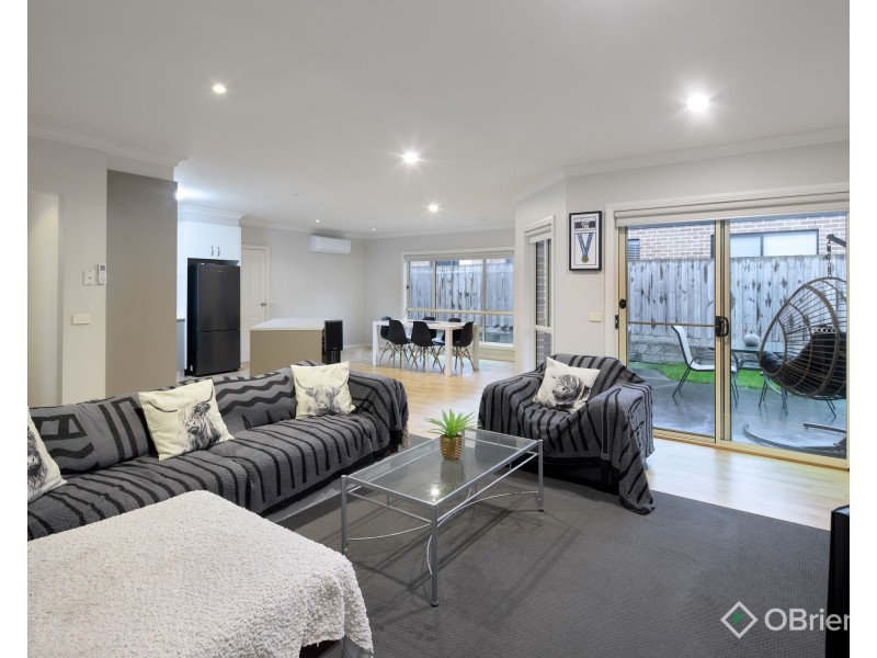 2/8 Stoll Street, Warragul VIC 3820