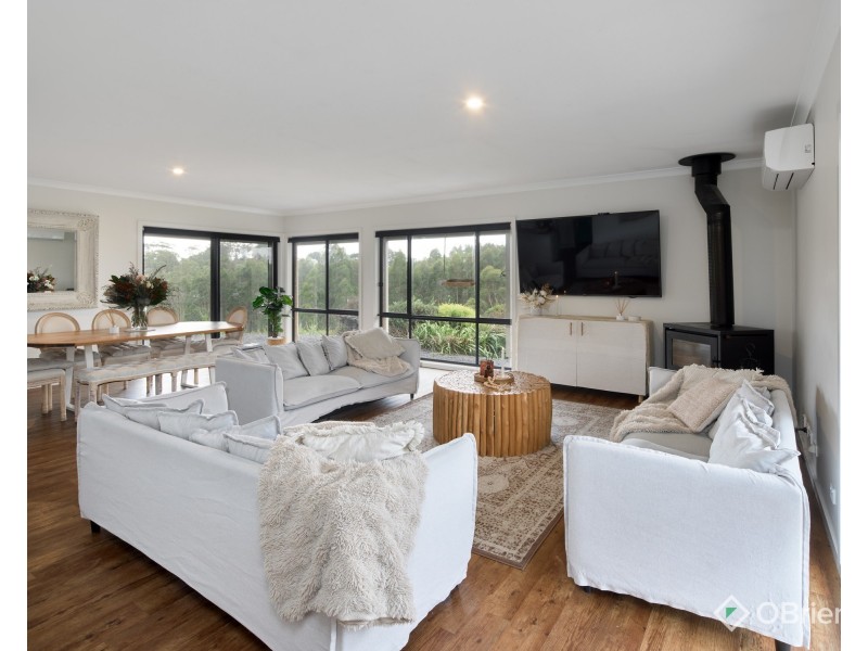 135 Mason Road, Jindivick VIC 3818