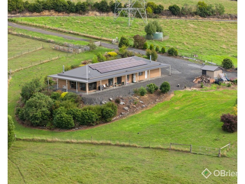 135 Mason Road, Jindivick VIC 3818