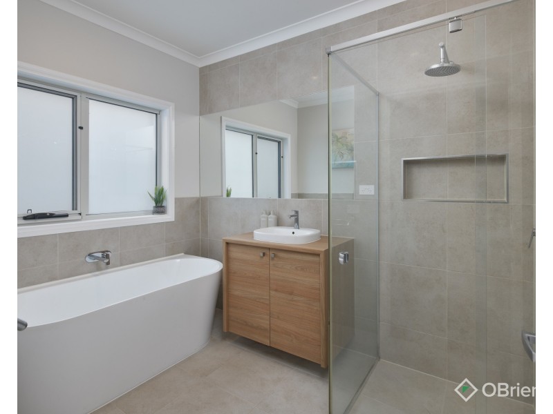 31 Cromie Drive, Warragul VIC 3820