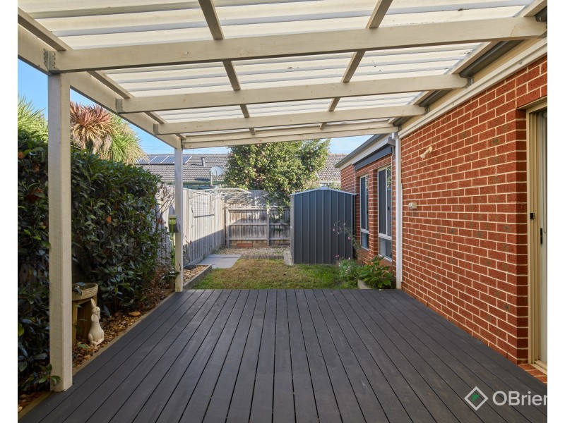 4 Rivendale Crescent, Drouin VIC 3818