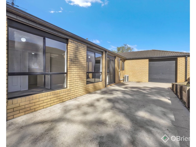 20 Sutherland Way, Drouin VIC 3818