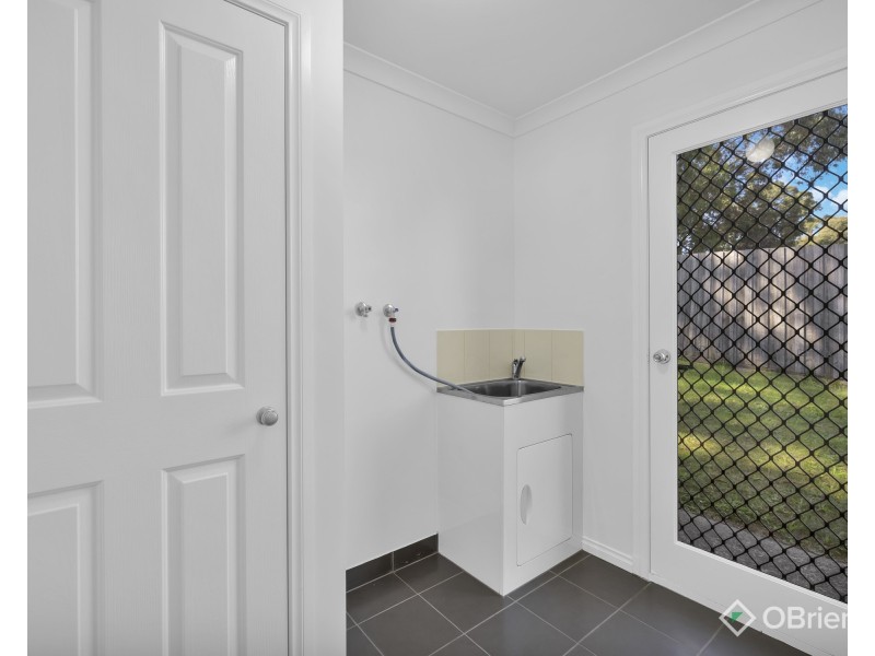 20 Sutherland Way, Drouin VIC 3818