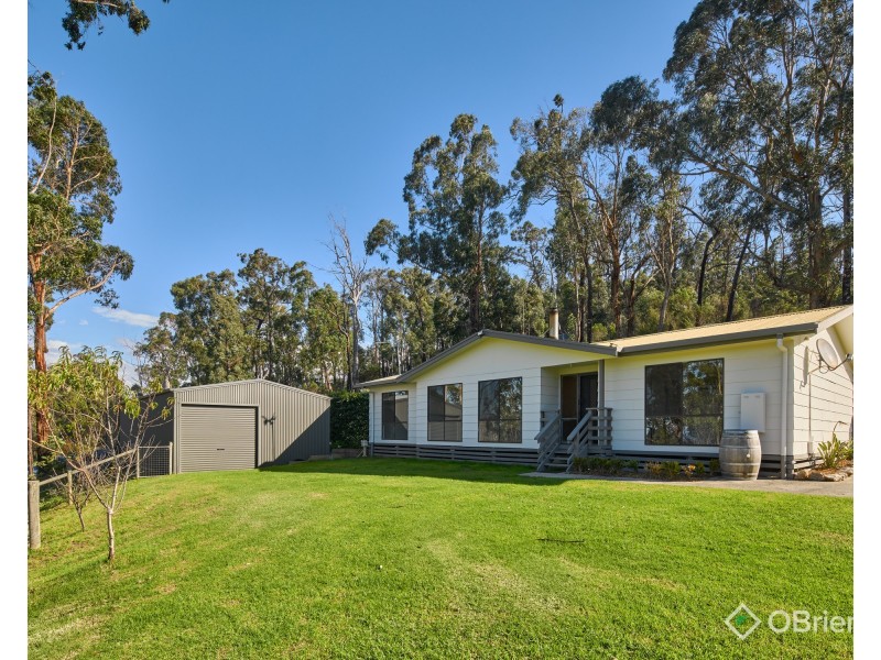 40 Wallaby Court, Garfield North VIC 3814