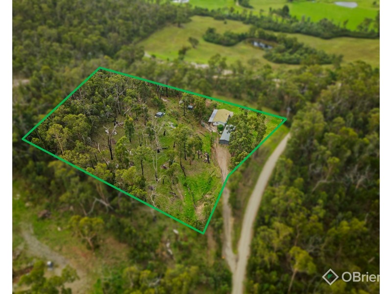 40 Wallaby Court, Garfield North VIC 3814