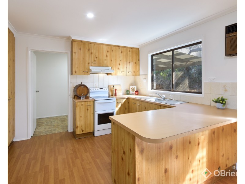 40 Wallaby Court, Garfield North VIC 3814