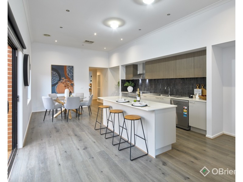21 Streeton Drive, Warragul VIC 3820