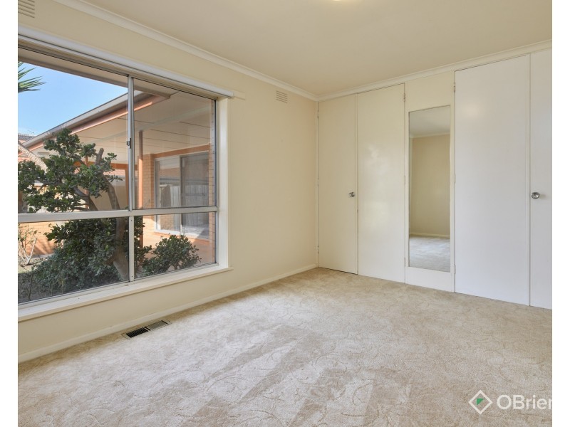 18 Rangeview Street, Warragul VIC 3820