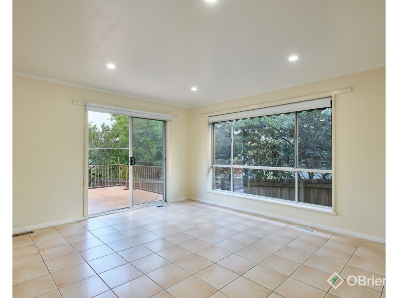 18 Rangeview Street, Warragul VIC 3820