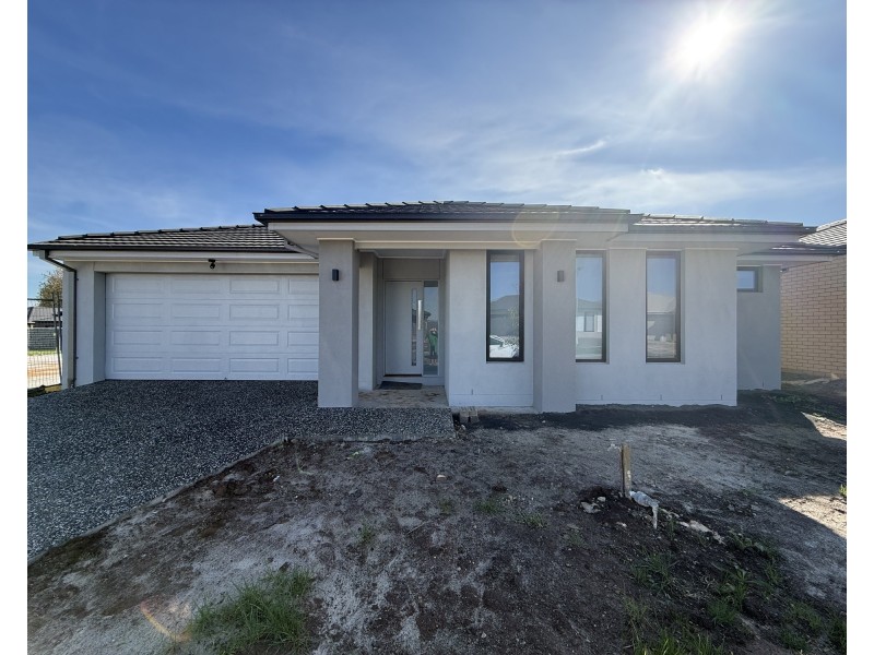 17 Avon Street, Warragul VIC 3820