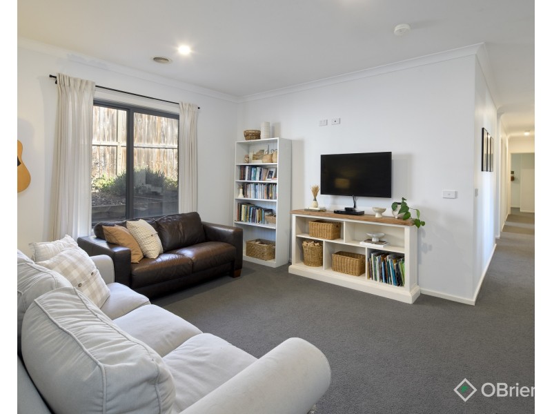 6 Bluestone Court, Warragul VIC 3820