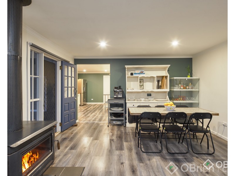 2675 Willow Grove Road, Hill End VIC 3825