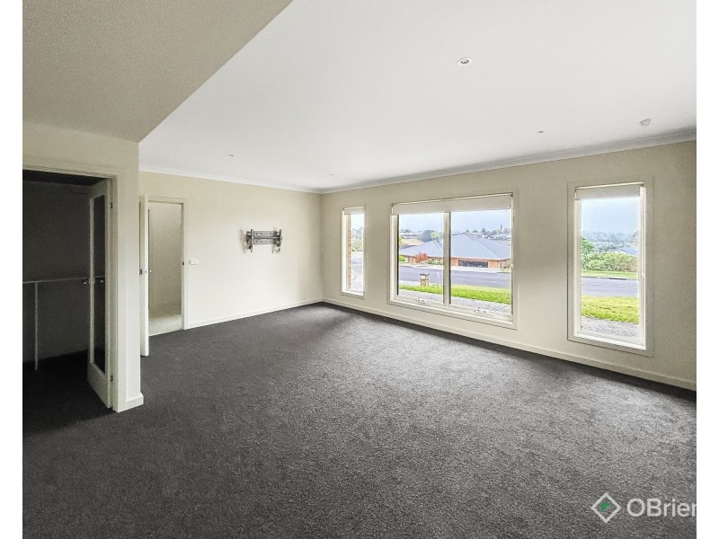 1 Selent Drive, Warragul VIC 3820