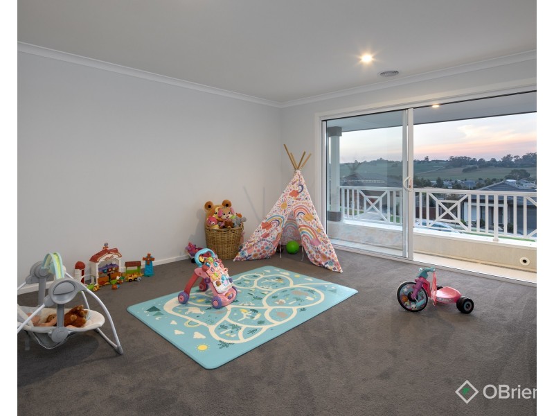 27 Hart Drive, Warragul VIC 3820