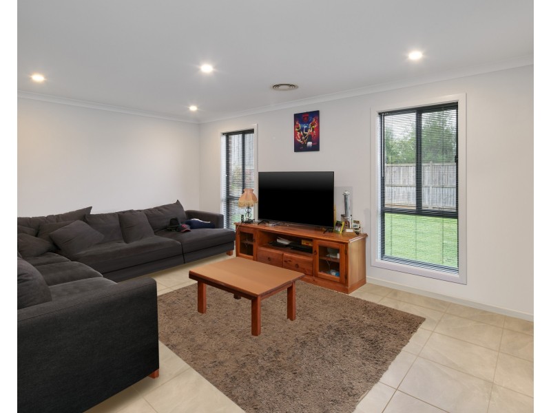 15 Buckland Drive, Warragul VIC 3820